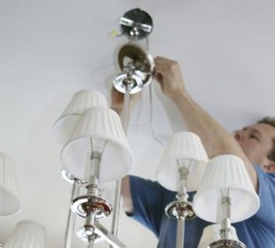 نصب لامپ،چراغ و لوستر