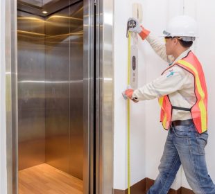 آسانسور و بالابر