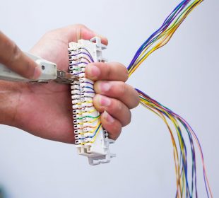 سیم کشی تلفن و رفع خرابی